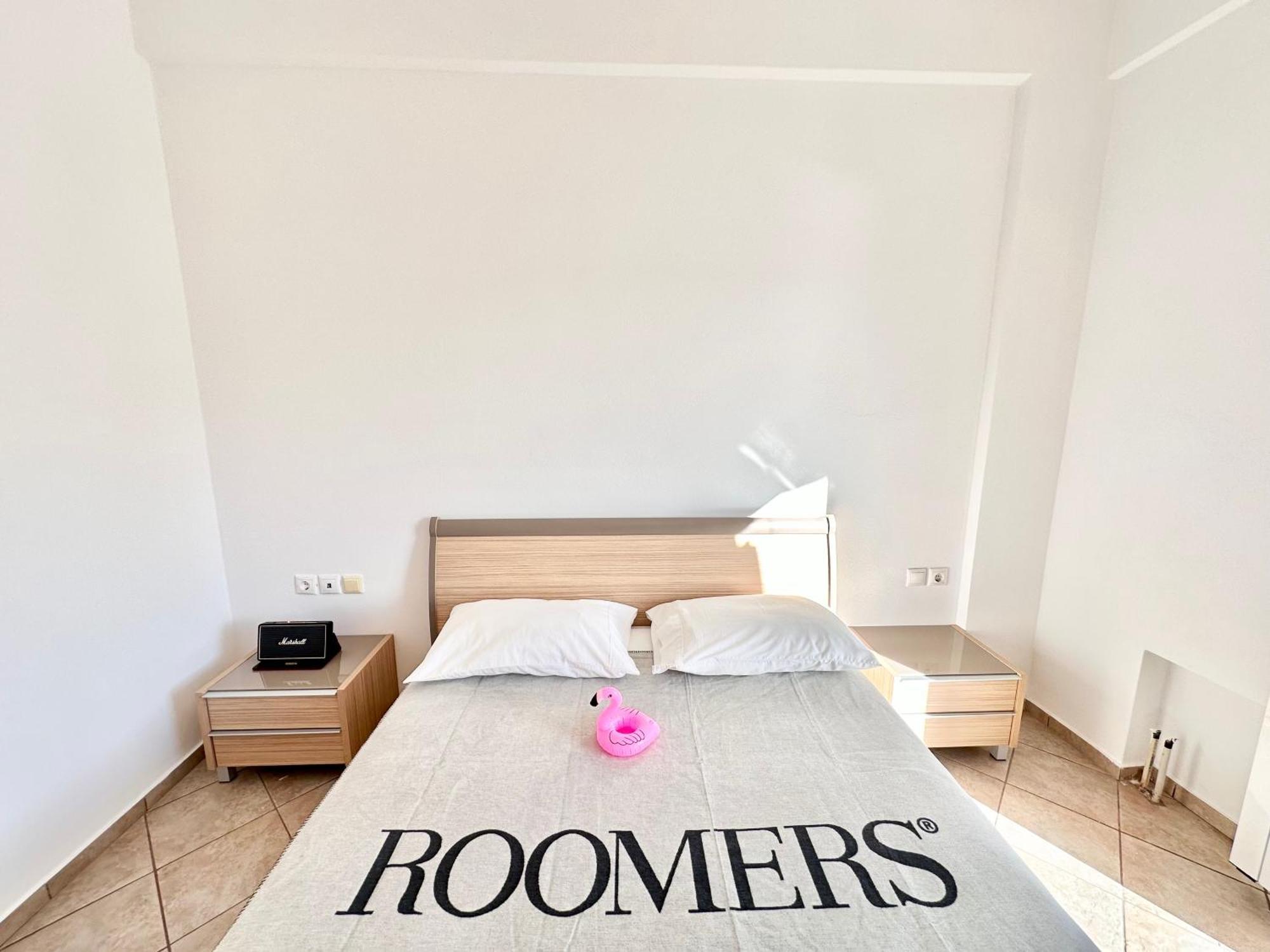 Roumers Himara 外观 照片